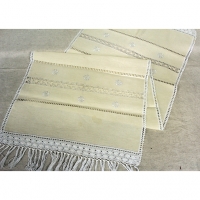 Centro de Mesa com baínha aberta